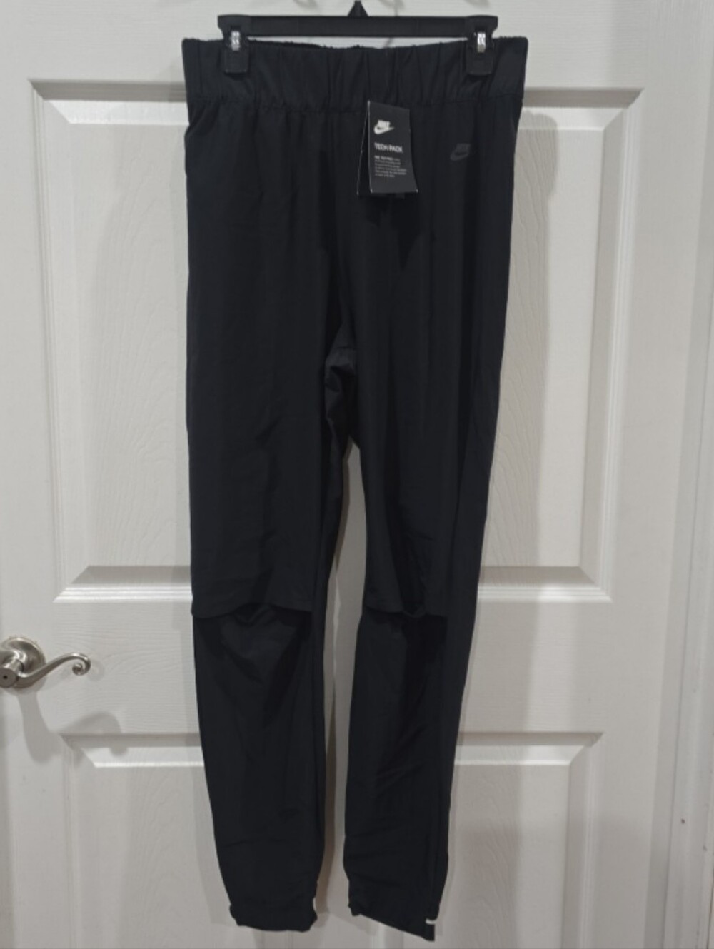 Nike Women's Black Tech Running Pants Stirup Ankles NWT